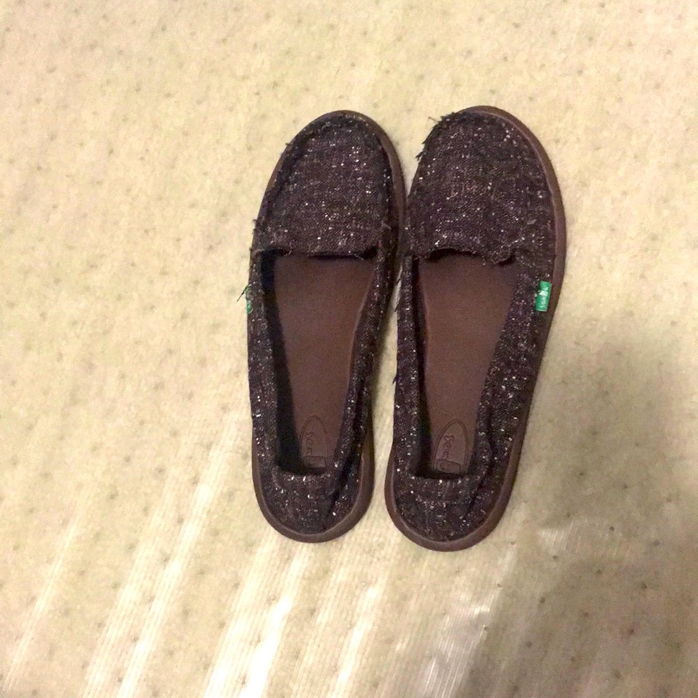 Sanük flats